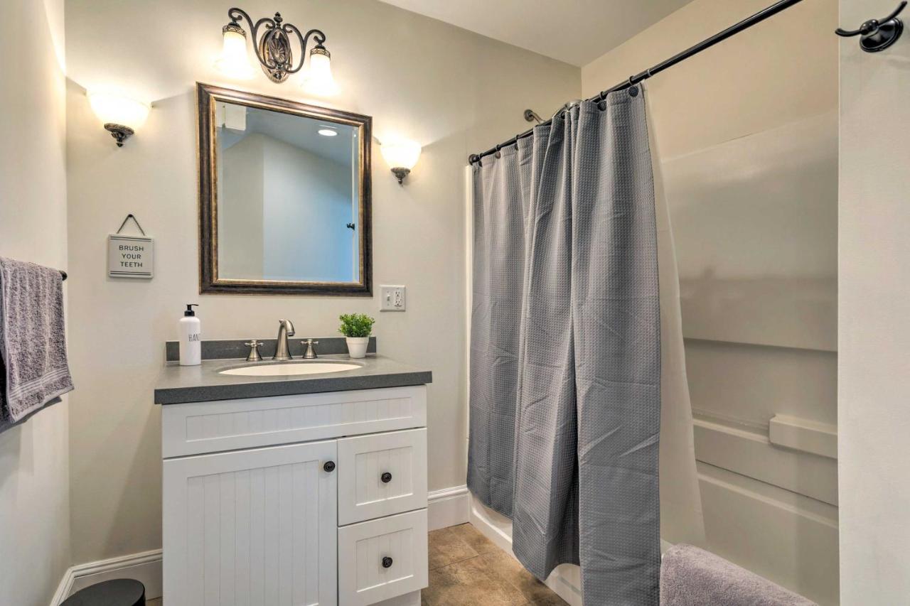 Mystic Refuge With Patio Less Than 1 Mi To Downtown! Exteriér fotografie