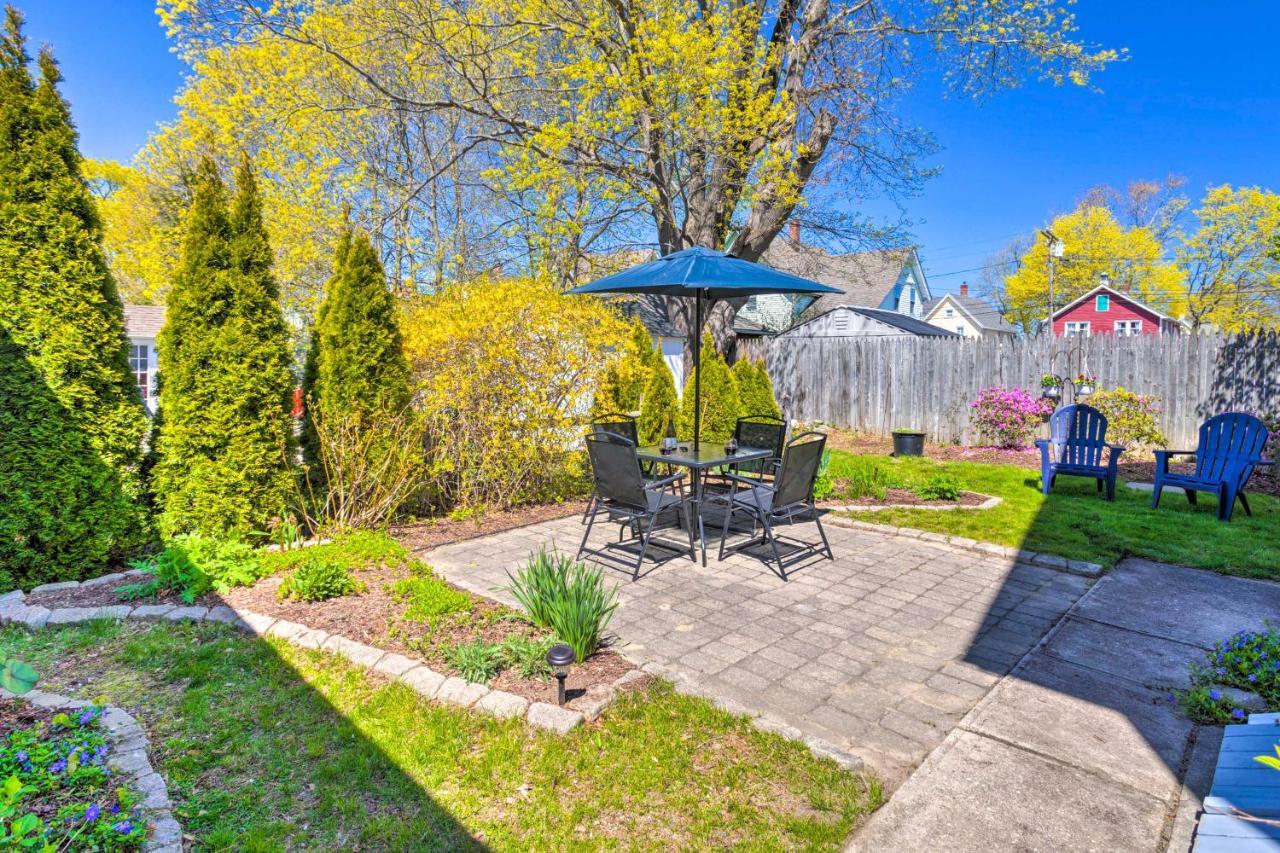 Mystic Refuge With Patio Less Than 1 Mi To Downtown! Exteriér fotografie